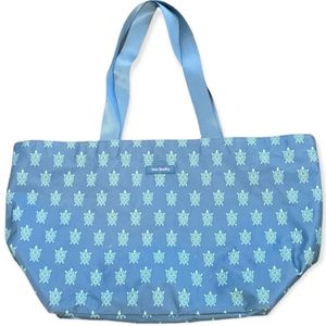 Large Vera Bradley Beach Tote with Water Resistant Lining